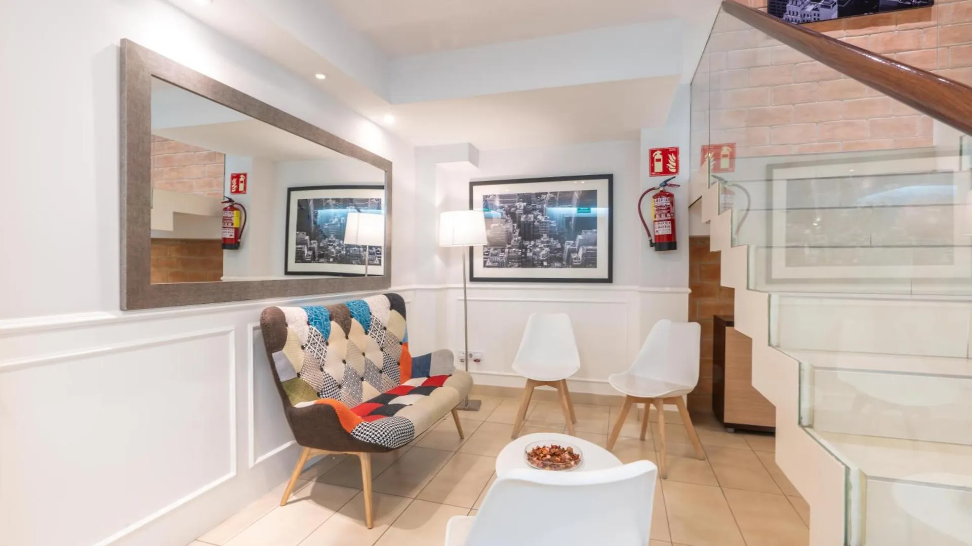 酒店 Serennia Fira Gran Via Exclusive Rooms 略夫雷加特河畔奥斯皮塔莱特