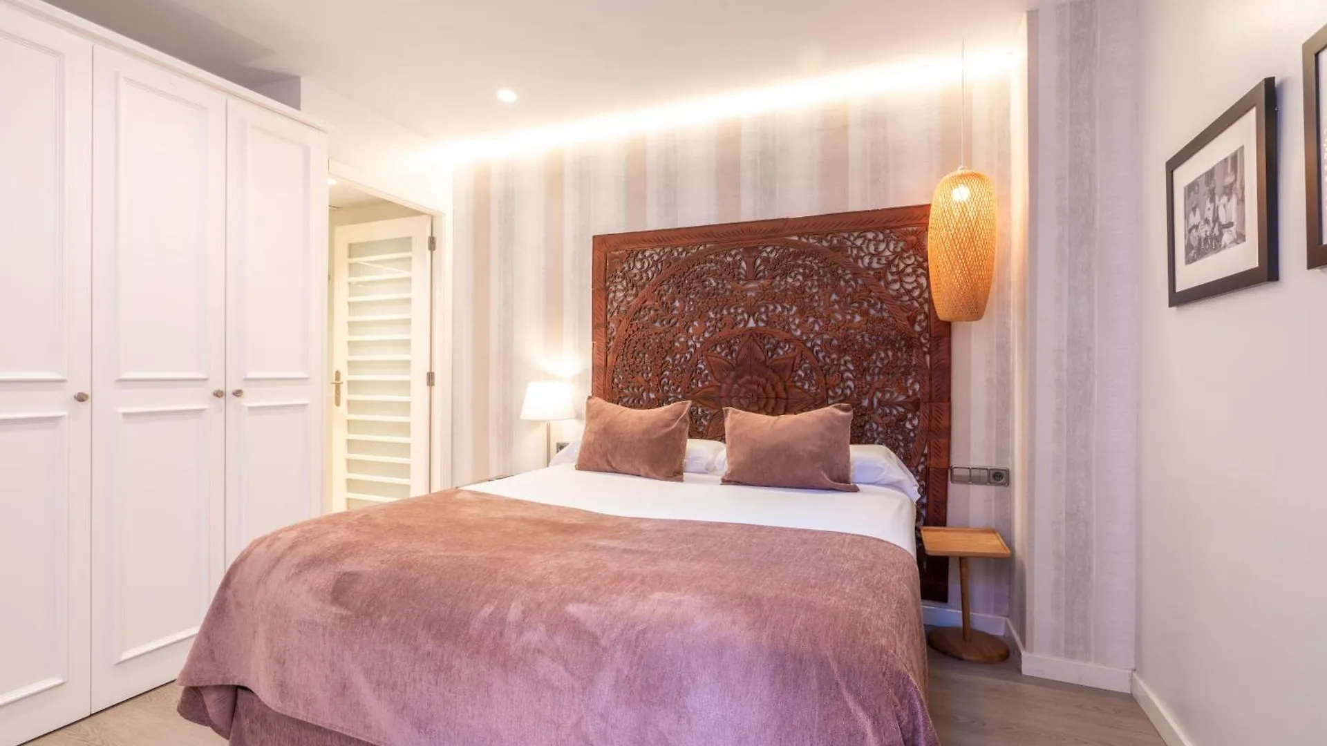 Serennia Fira Gran Via Exclusive Rooms L'Hospitalet de Llobregat