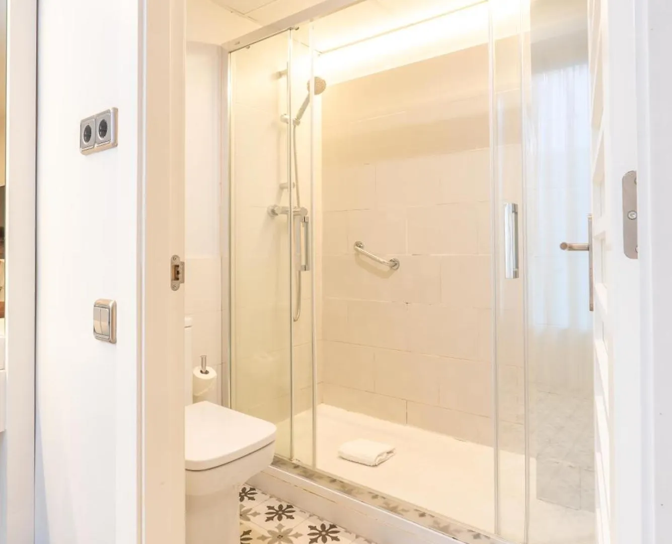 Serennia Fira Gran Via Exclusive Rooms L'Hospitalet de Llobregat 2*,